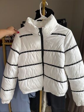 DKNY White Puffer Jacket with Black Trim